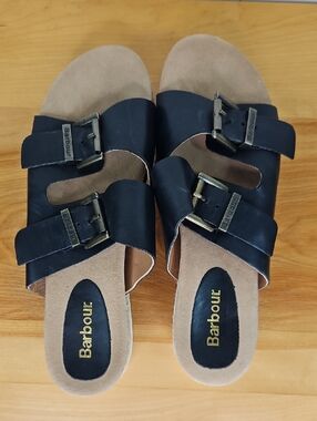 Size 7 Black Leather  Slip On Platform Sandals Barbour NBW